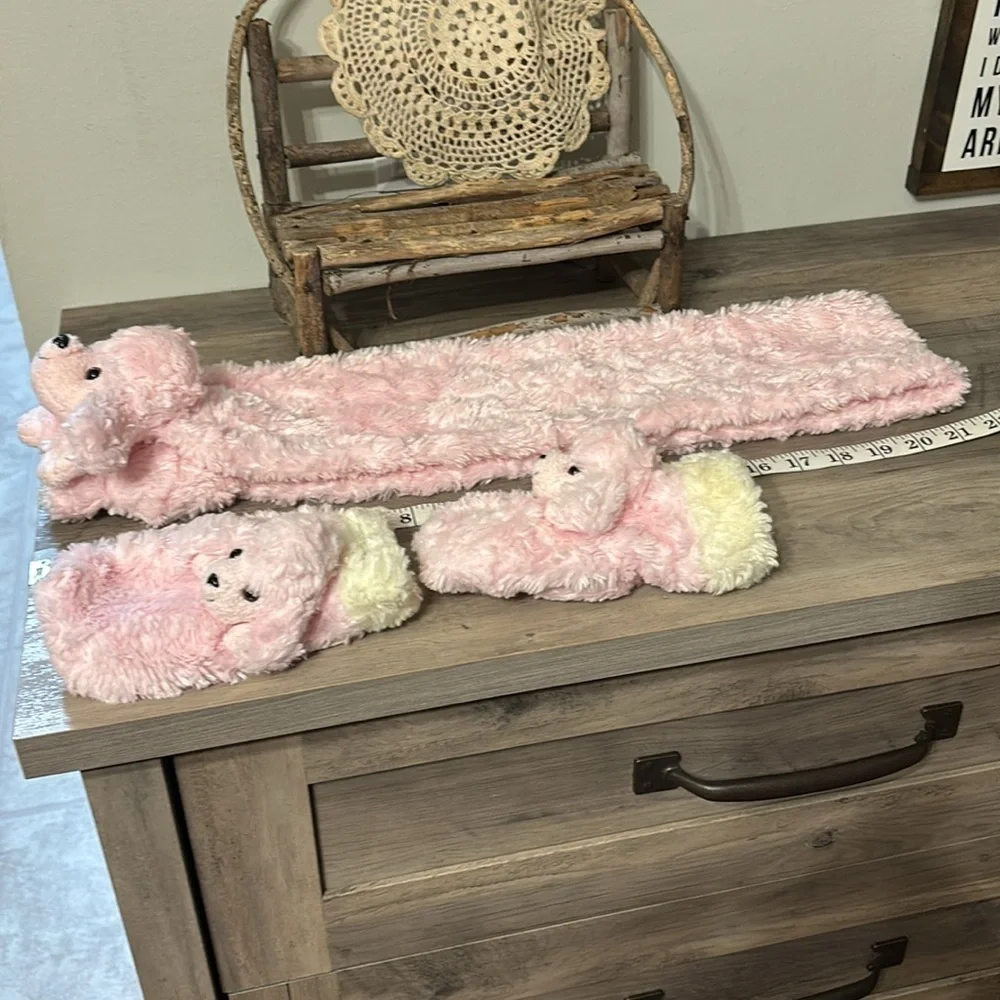 PRE OWNED VINTAGE BESTEVER PINK FAUX FUR GIRL'S POODLE SCARF AND POODLE MITTENS